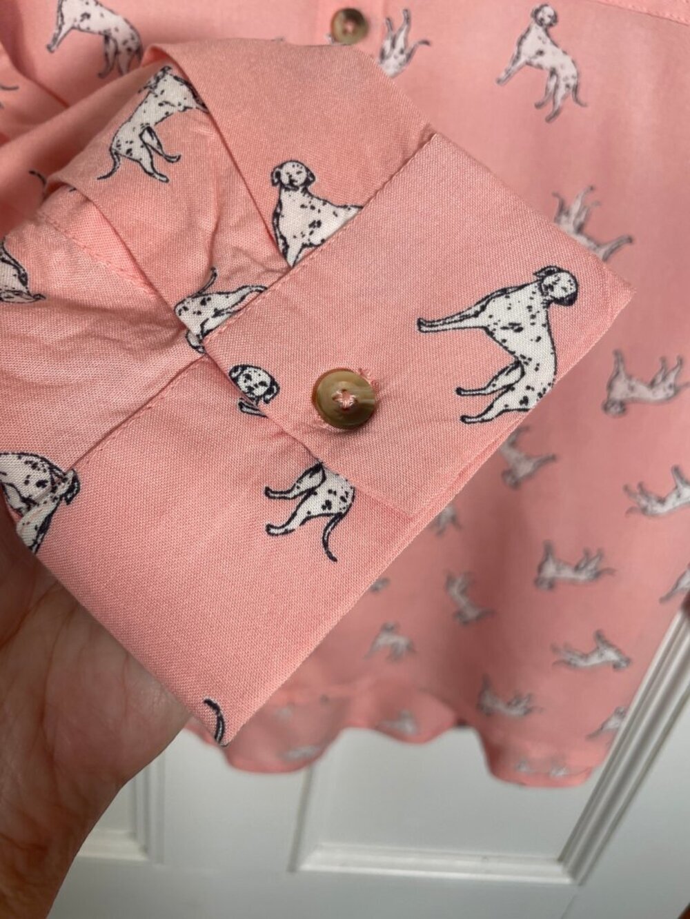 C&C California Button Up Long Sleeve Blouse Shirt LARGE Pink Dogs NEW - Picture 6 of 10